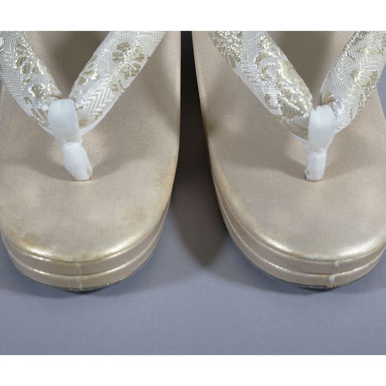 草履バッグ　ゴールド　花菱