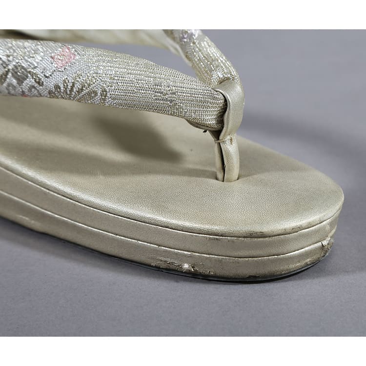 草履バッグ　シャンパンゴールド