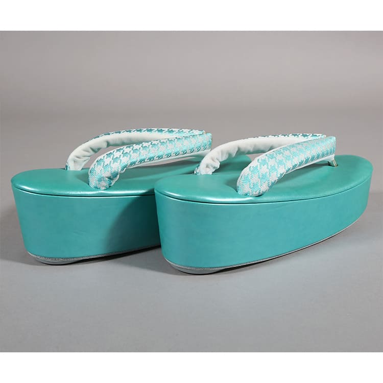 草履バッグ　ターコイズブルー　千鳥格子