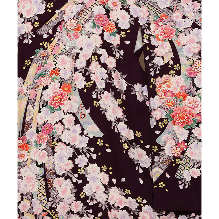 薄紫色と薄ピンク色の八重桜