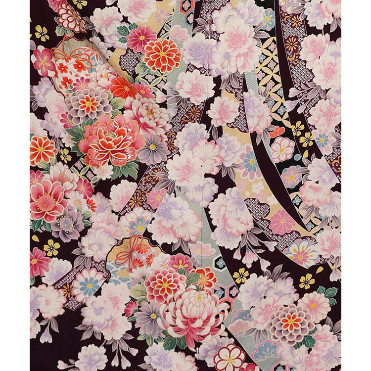 薄紫色と薄ピンク色の八重桜