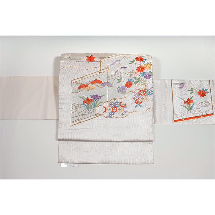 ローケツ桜柄と銀地刺繍帯　小紋、名古屋帯セット