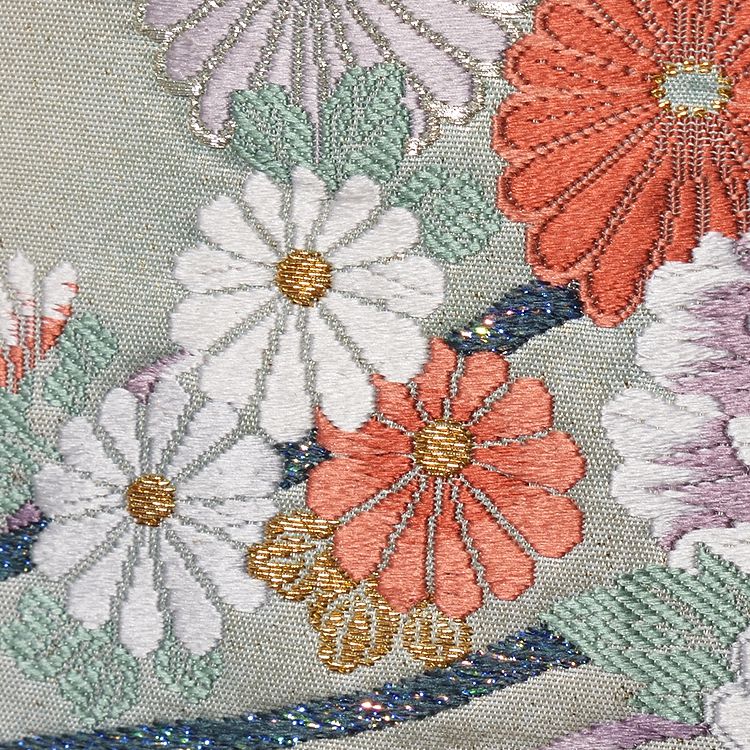 薄青色に花籠 刺繍 　名古屋帯